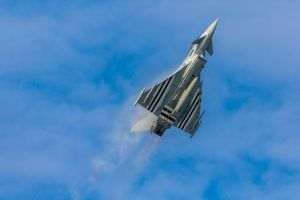 Reuters: Incursiuni cu drone ucrainene la graniţa estică a NATO, din cauza bruiajului rusesc
